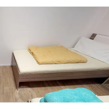 Дом отдыха Mobile In Bodensdorf Near &