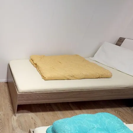 Mobile In Bodensdorf Near & בית נופש *